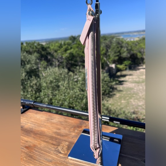 NWT New York & Company Wristlet - Picture 5 of 11